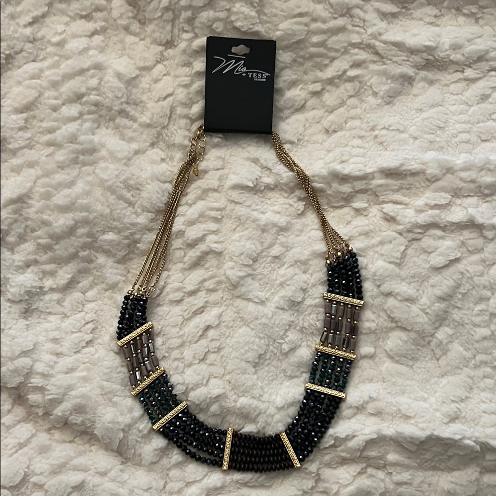 Chic Black and Gold Beaded Necklace